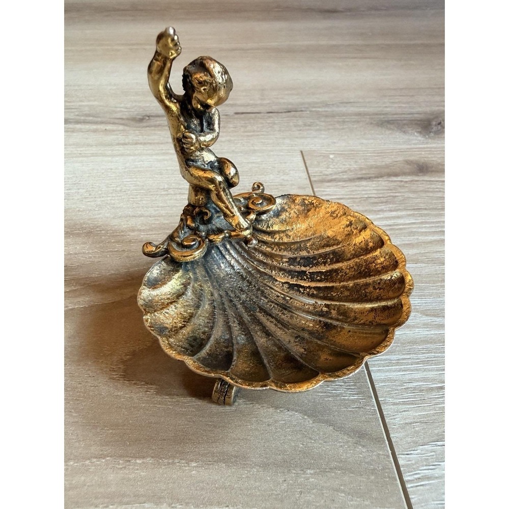 Vintage Soap Dish/Trinket Dish Gold Toned Cherub And Shell